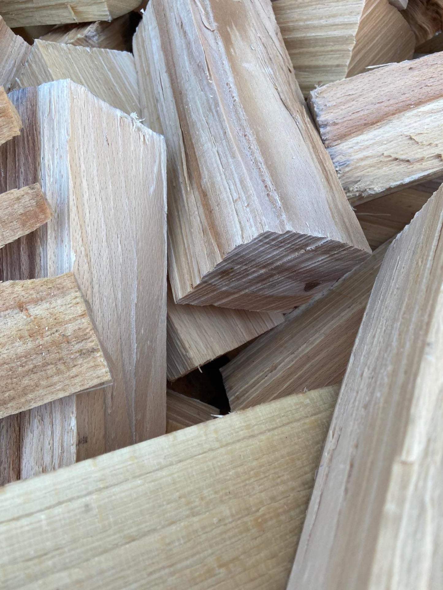 Buchenscheitholz – ofenfertig – Premium Auslese - Brennholz
